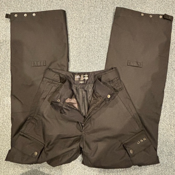Oakley Performance Fit Snow Pants Women’s Size XS, Black - Picture 3 of 10